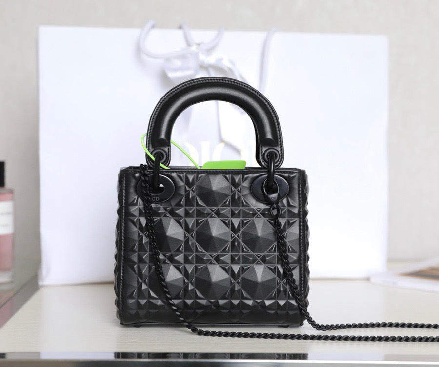 Túi xách LADY DIOR kim cương đen siêu cấp 1:1