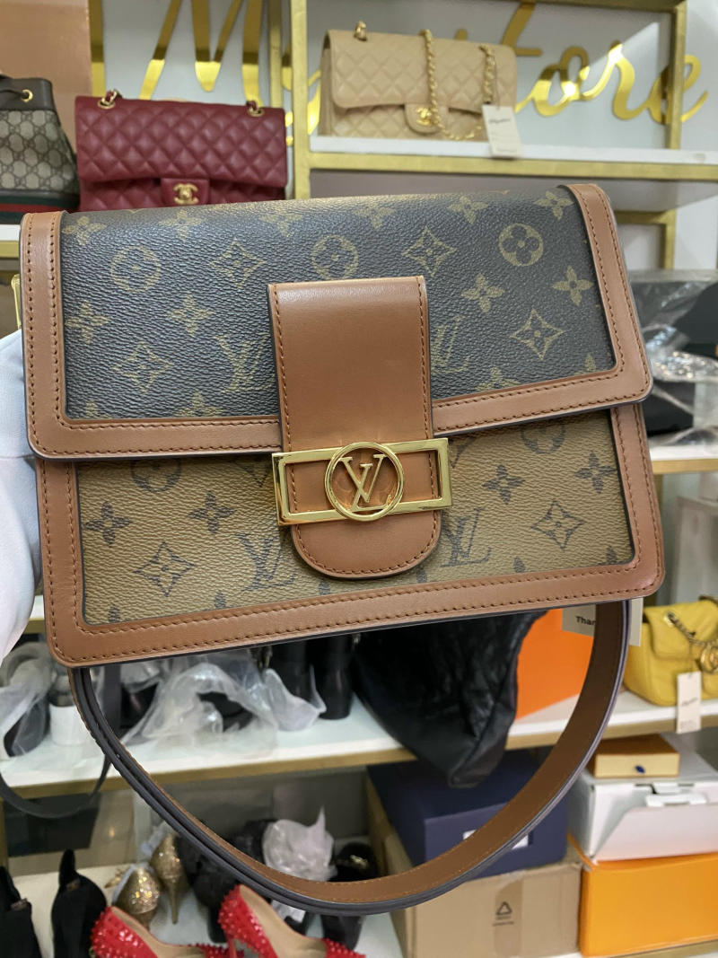 Túi xách Louis Vuitton LV Dauphine Monogram siêu cấp về trả khách