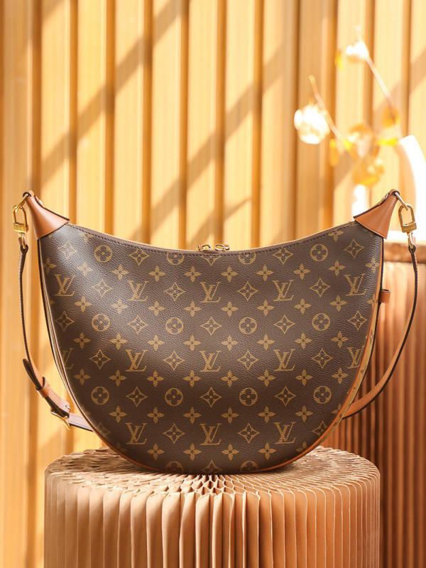 Túi xách Louis Vuitton 𝐋𝐨𝐨𝐩 𝐇𝐨𝐛𝐨 siêu cấp 1:1