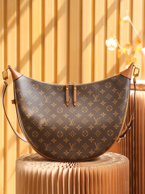 Túi xách Louis Vuitton 𝐋𝐨𝐨𝐩 𝐇𝐨𝐛𝐨 siêu cấp 1:1