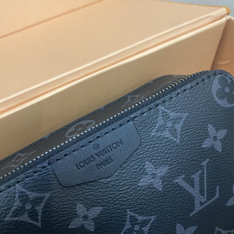 Túi xách Louis Vuitton siêu cấp về trả khách