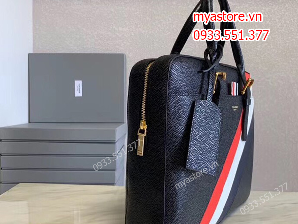 Túi xách nam phong cách mới THOM BROWNE Thom Browne 38×30×7cm