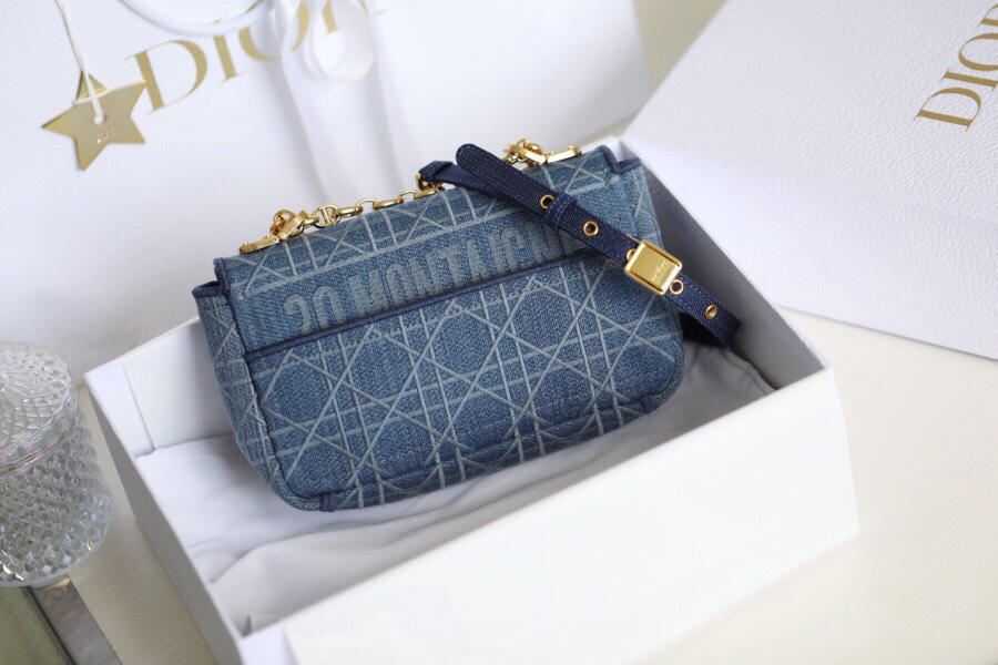 Túi xách nữ DIOR CARO denim thêu màu xanh da trời