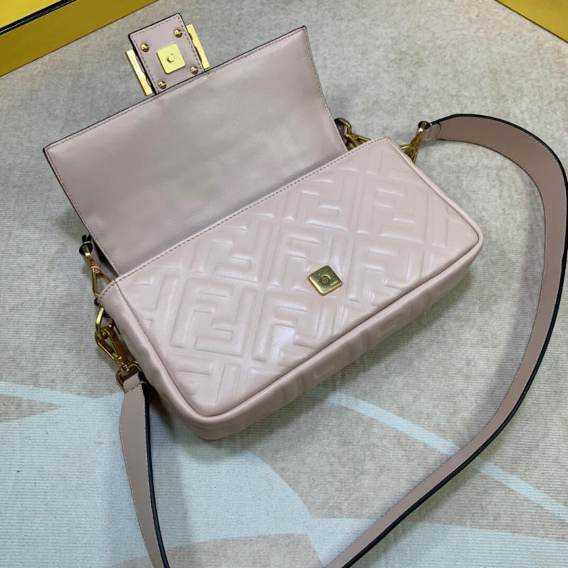 Túi xách nữ Fendi Baguette siêu cấp màu hồng