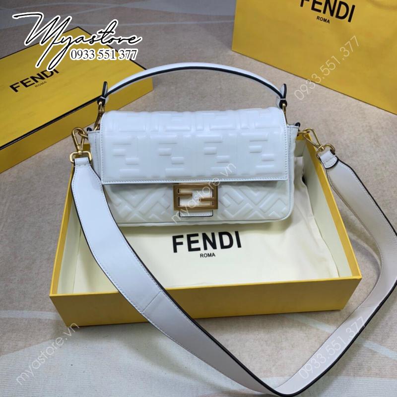 Túi xách nữ Fendi Baguette siêu cấp màu trắng