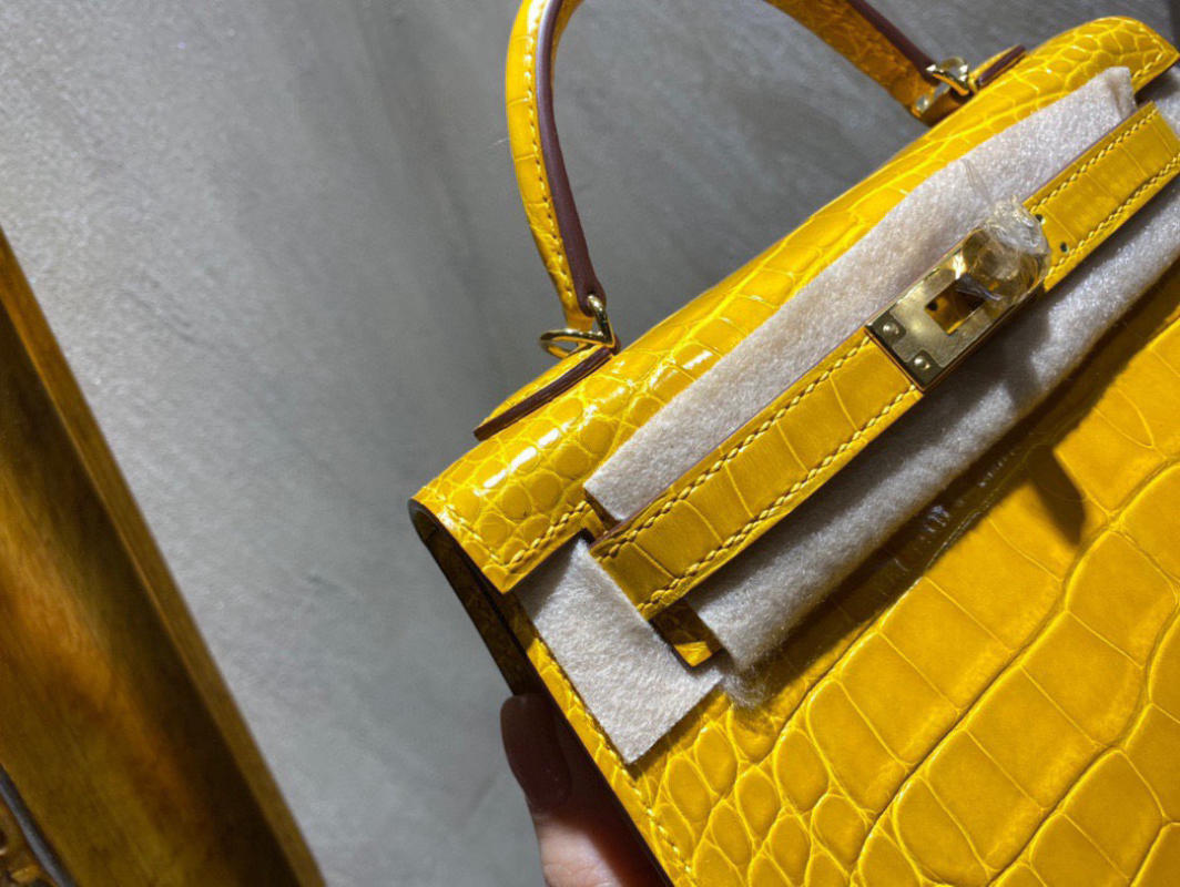 Túi xách nữ Hermes Kelly da cá sấu nguyên bản vàng siêu cấp 1:1