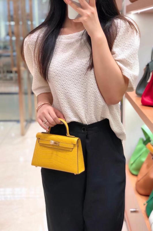 Túi xách nữ Hermes 𝑴𝒊𝒏𝒊 𝑲𝒆𝒍𝒍𝒚 𝑪𝒐𝒑𝒚 𝑪𝒓𝒐𝒄𝒐𝒅𝒊𝒍𝒆 may tay 50%