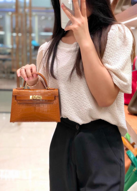 Túi xách nữ Hermes 𝑴𝒊𝒏𝒊 𝑲𝒆𝒍𝒍𝒚 𝑪𝒐𝒑𝒚 𝑪𝒓𝒐𝒄𝒐𝒅𝒊𝒍𝒆 may tay 50%