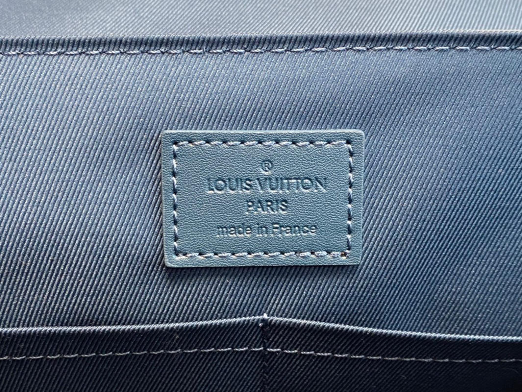 Túi xách nam Louis Vuitton Messenger siêu cấp 1:1