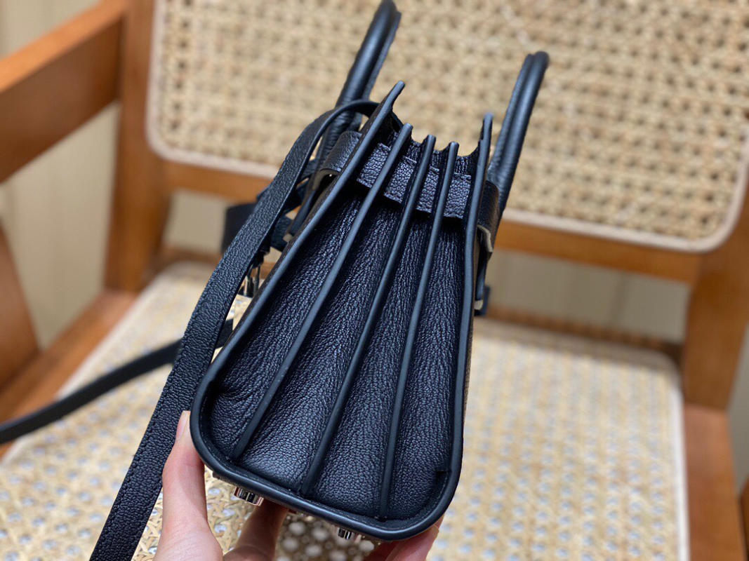 Túi xách Saint Laurent sac de jour siêu cấp 1:1