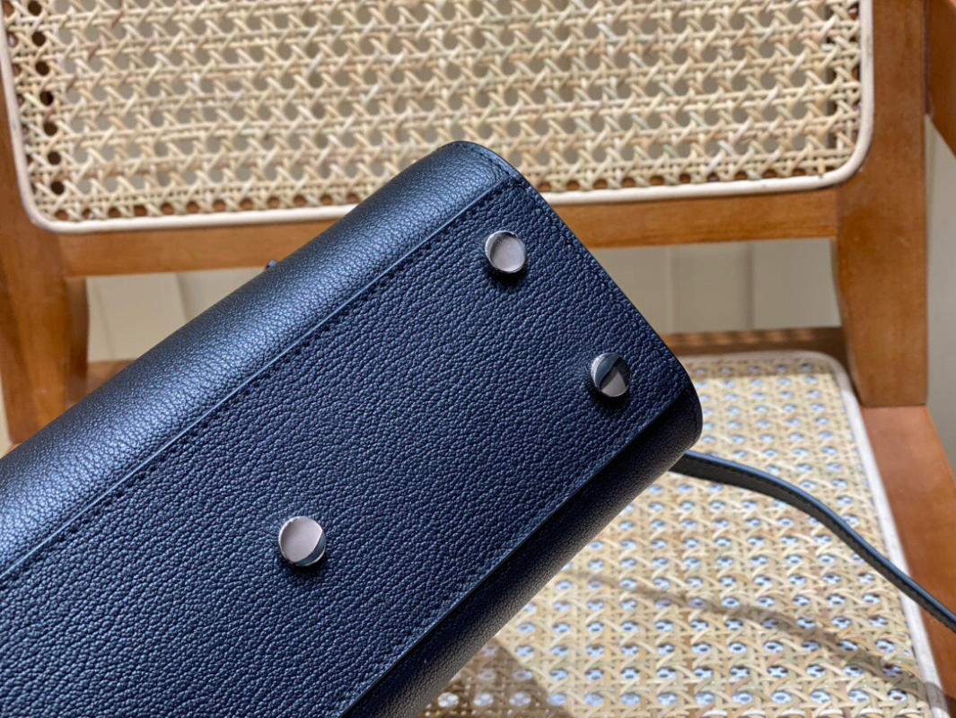 Túi xách Saint Laurent sac de jour siêu cấp 1:1