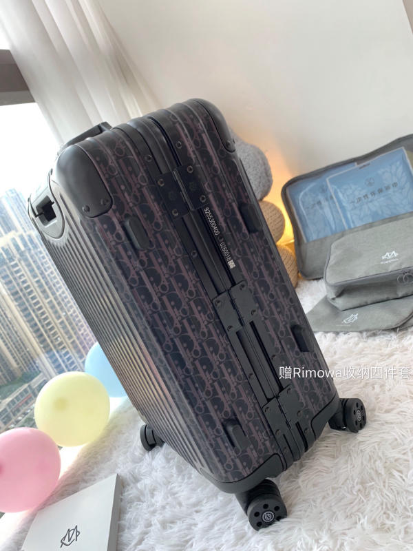 Vali du lịch Dior x Rimowa màu đen siêu cấp 1:1