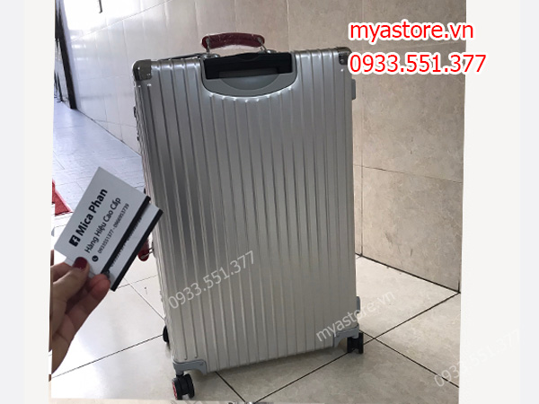 Vali Rimowa Siêu cấp trả khách