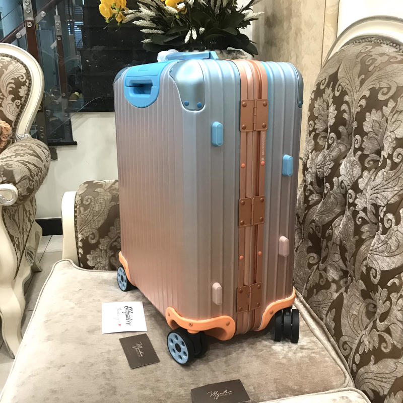 Vali Dòng phiên bản giới hạn RIMOWA x Alex Israel like auth 55cm xách tay