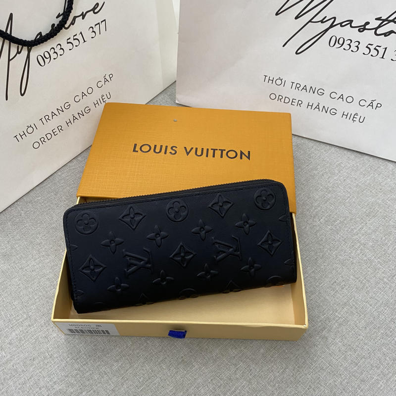 Ví cầm tay nam Louis Vuitton siêu cấp 1:1 trả khách