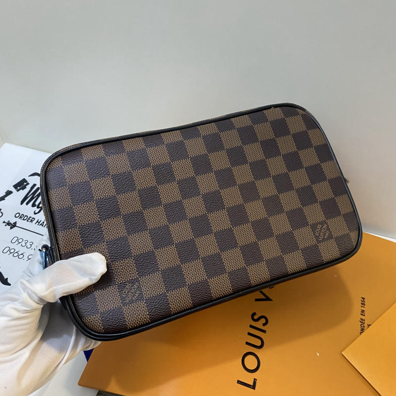 Ví cầm tay nam LV Louis Vuitton siêu cấp trả khách