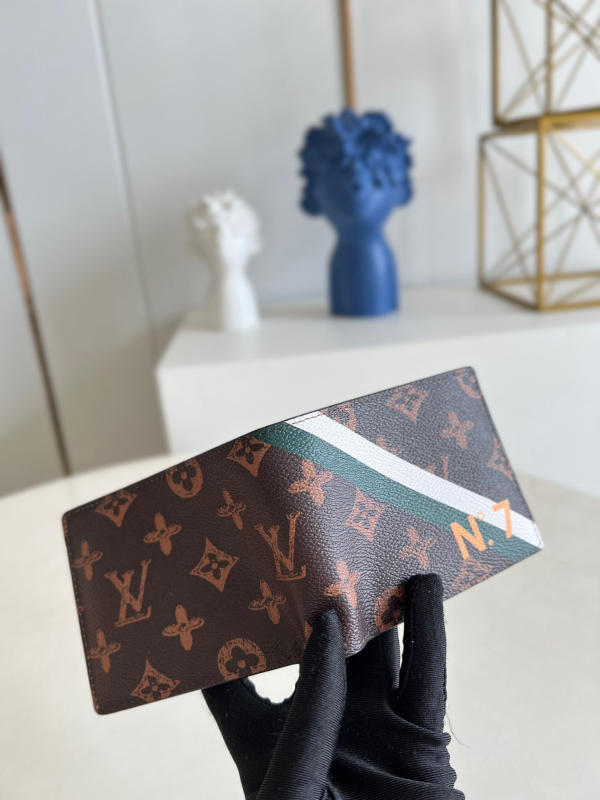 Ví nam LV Louis Vuitton siêu cấp