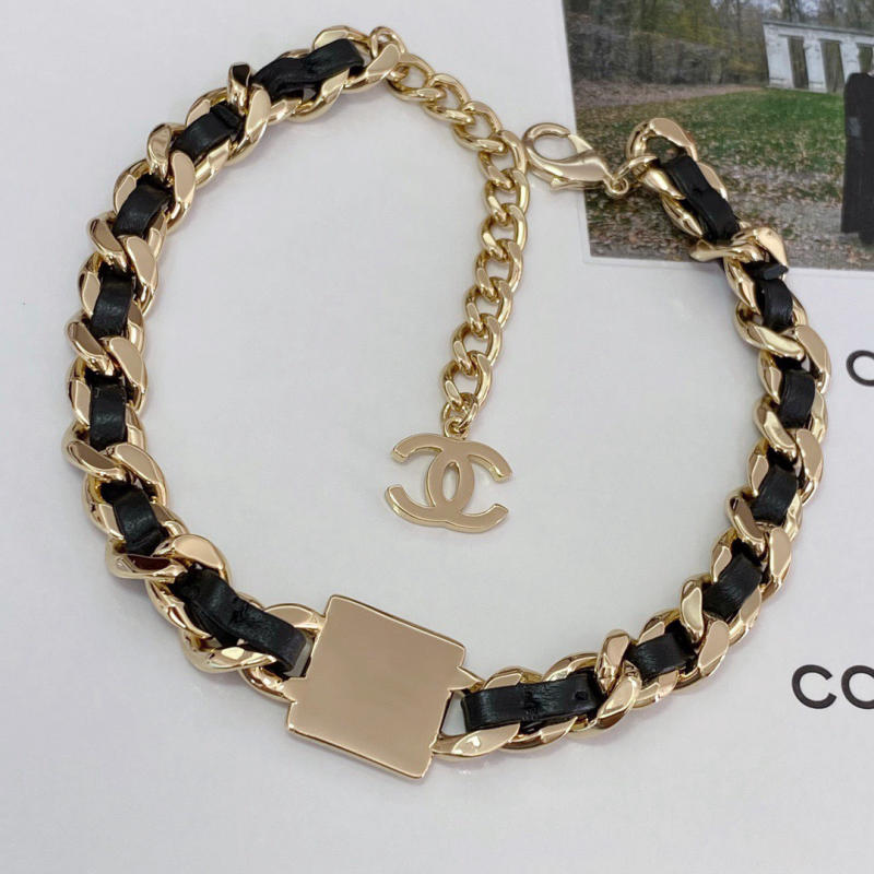 Vòng cổ Chanel choker xích phối da siêu cấp 1:1