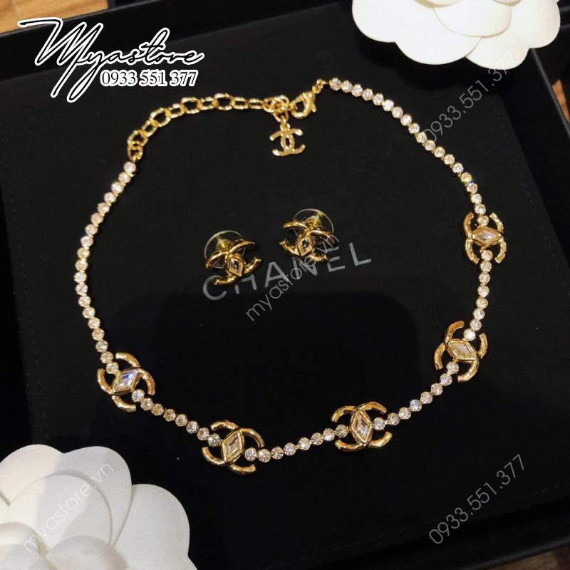 Vòng tay Chanel đính đá siêu cấp về trả khách